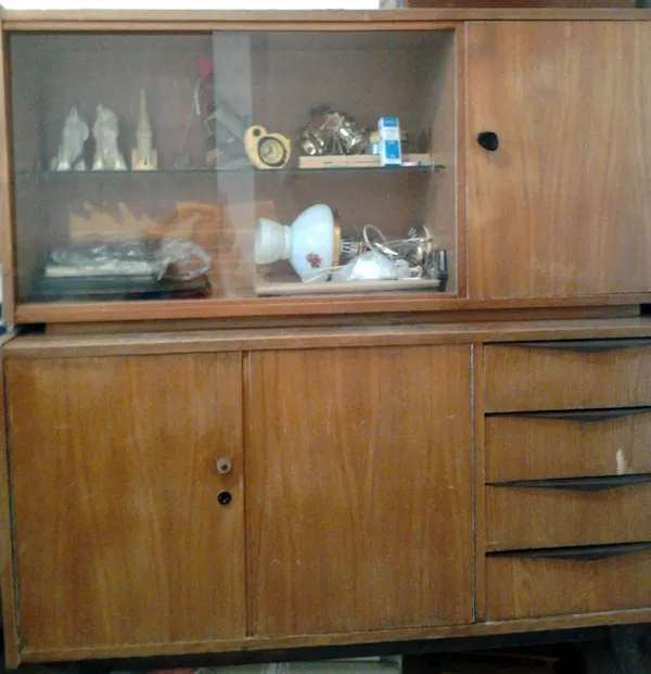 Продам старый советский шкаф